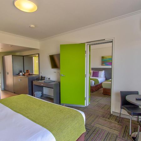 Mackay Oceanside Central Hotel Exterior foto